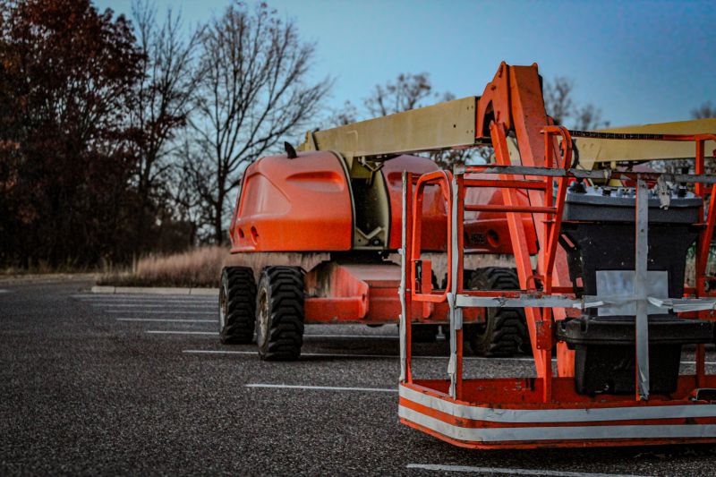 Works well on rough and uneven terrain.